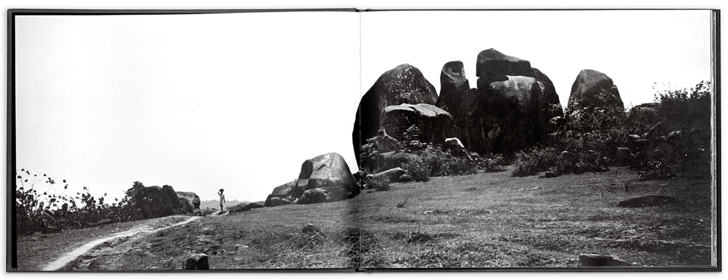 05_book.landscape.bastar.theforgottenframes.tribalsofindia.blackandwhite.jpg